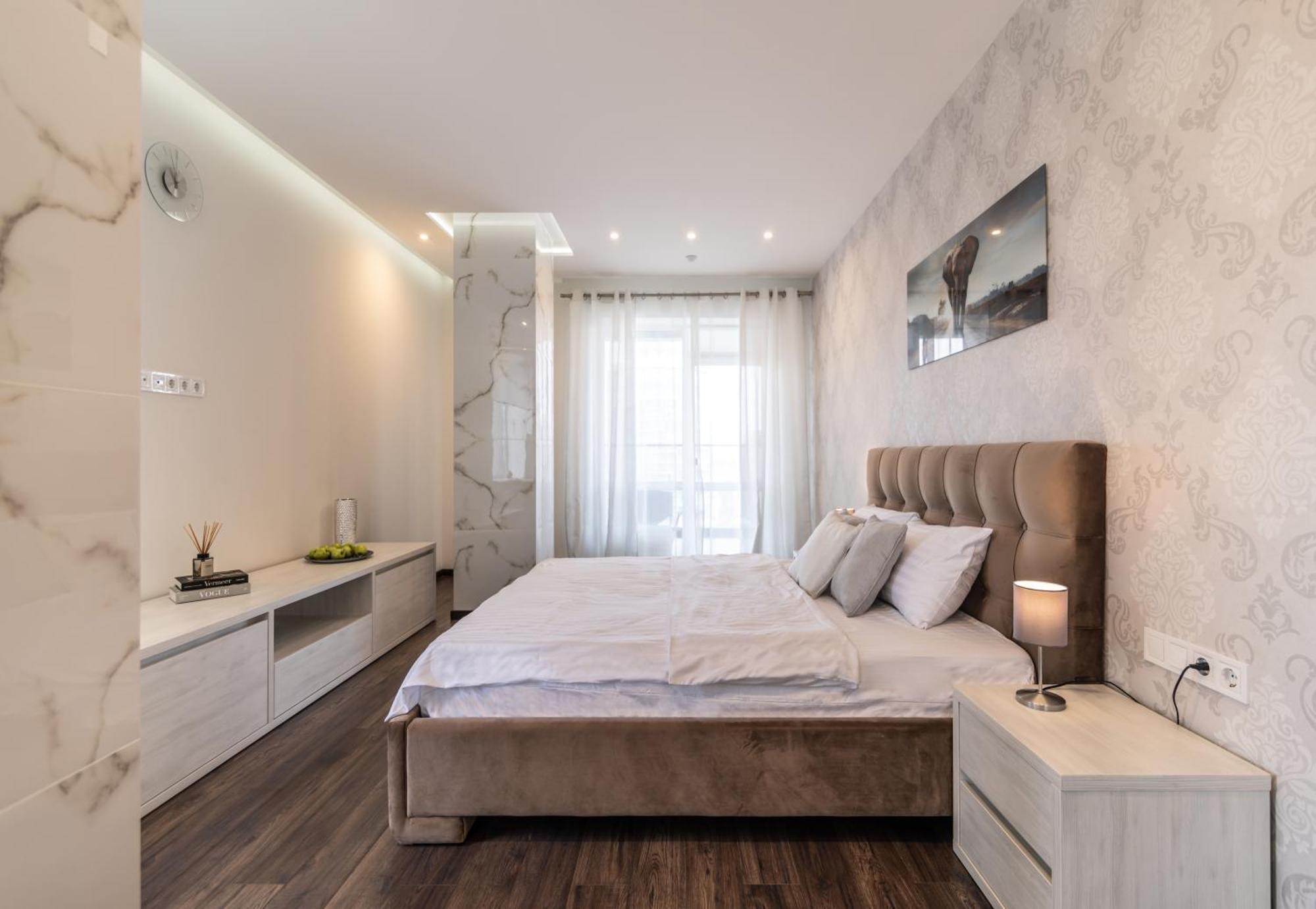 с двумя спальнями с завораживающим видом на возле сити Apartment *