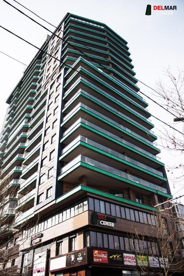 с двумя спальнями с завораживающим видом на возле сити Apartament